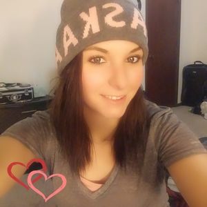 Meet your Posher, Kim